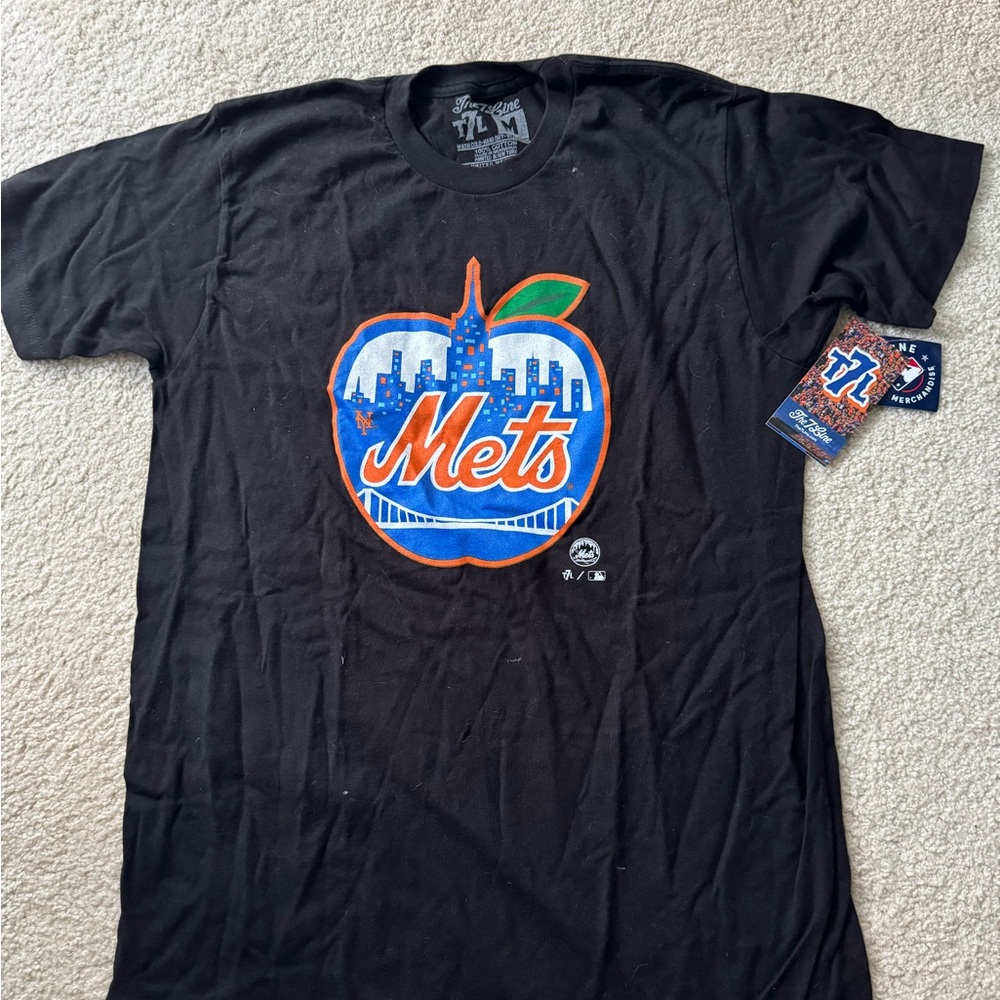 Black The 7 Line T-Shirt